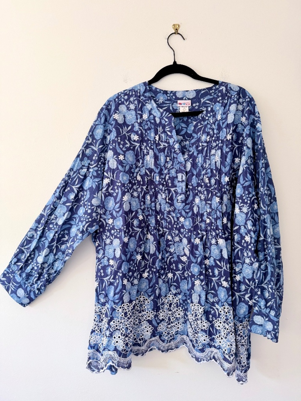 American Sweetheart Boho Floral Tunic Blue Embroidered Button Front Pleated NWOT